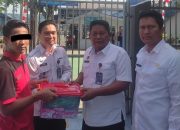 Langkah Nyata Lapas Humanis, Kalapas Tebing Tinggi Distribusikan Alat Mandi Bagi Warga Binaan