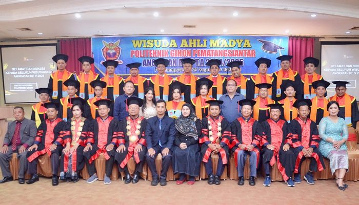 Politeknik Gihon Kukuhkan Lulusan Vokasi Siap Kerja, Wisuda 2025 Berlangsung Meriah