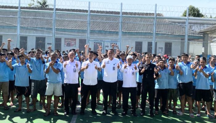 Karutan Tanjung Pura, Fransisco Pandia Ajak Warga Binaan Jaga Keamanan dan Ketertiban Lewat Temu Sapa Hari Ketiga