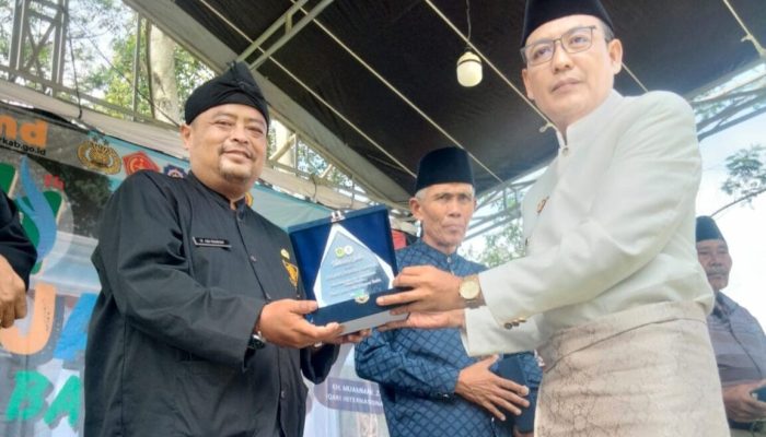 HUT ke-41 Desa Sumur Batu, Hadirkan Karnaval Hingga Tablig Akbar Qori Internasional