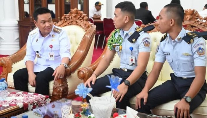 Bupati Humbahas Berikan Motivasi kepada Mahasiswa PTDI