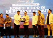 Bupati Humbahas Ikuti Kunker Spesifik Komisi II DPR RI dan Wakil Mendagri ke PT Bank Sumut