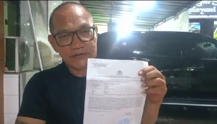Pemred TRIBRATA TV Kena Tipu Travel Umroh Abal-abal, Ijin Alsaf Tour Telah Dinonaktifkan dan Dibekukan Kemenag