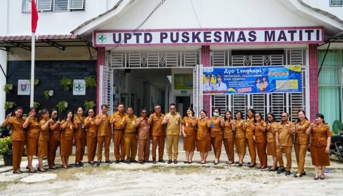 Bupati Humbahas Sidak ke Puskesmas Matiti, Tekankan Pelayanan Prima dan Kerja dengan Humanis