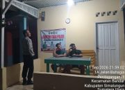 Pastikan Lingkungan Aman, Polsek Bandar Huluan Sambangi Satkamling Perdagangan III