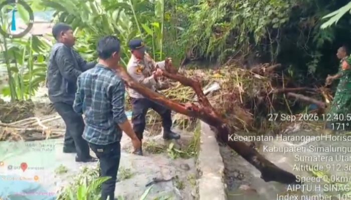Haranggaol Dilanda Banjir, 4 Rumah Terendam dan 2 Rusak, Polres Simalungun Turun ke Lokasi