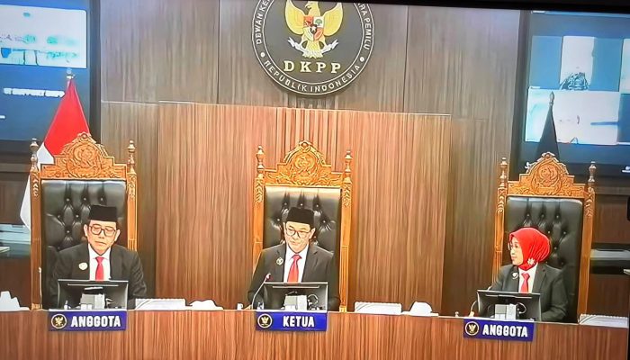 Langgar Kode Etik, Ketua Bawaslu Labuhanbatu Resmi Dicopot dari Jabatannya